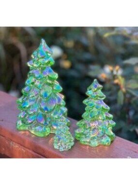 Mosser Hand Crafted Christmas Holiday Tree Set of 3 Apple Green Carnival Glass